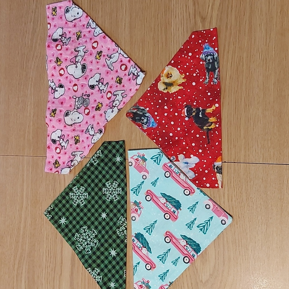 Small Dog bandanas